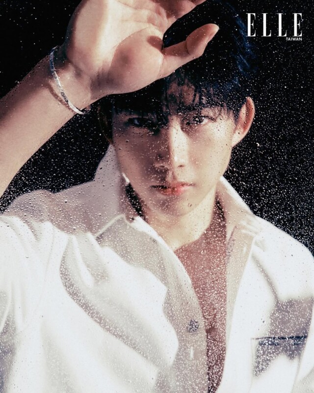 2PM」テギョン、セクシーなホワイト＆ブラック…高級なムード発散 | K