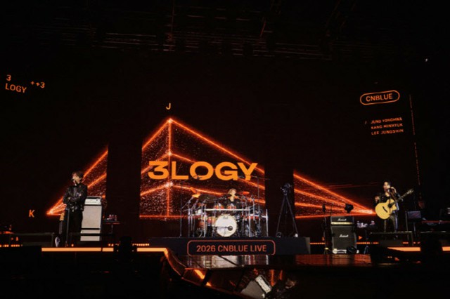 CNBLUE」ソウルコンサート「3LOGY」、Wアンコールまで20曲以上を披露