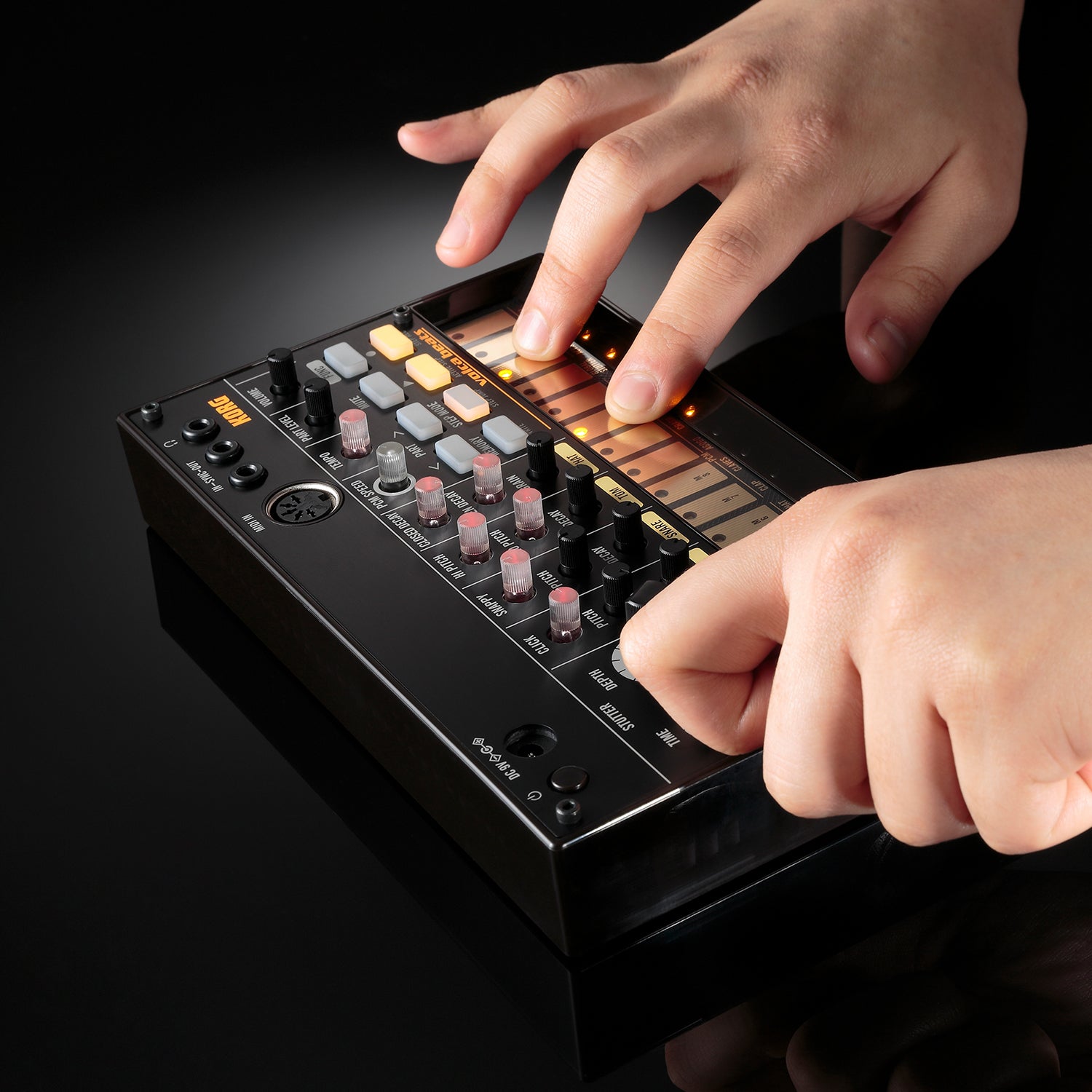 VOLCABEATS-gallery-1500x1500-2