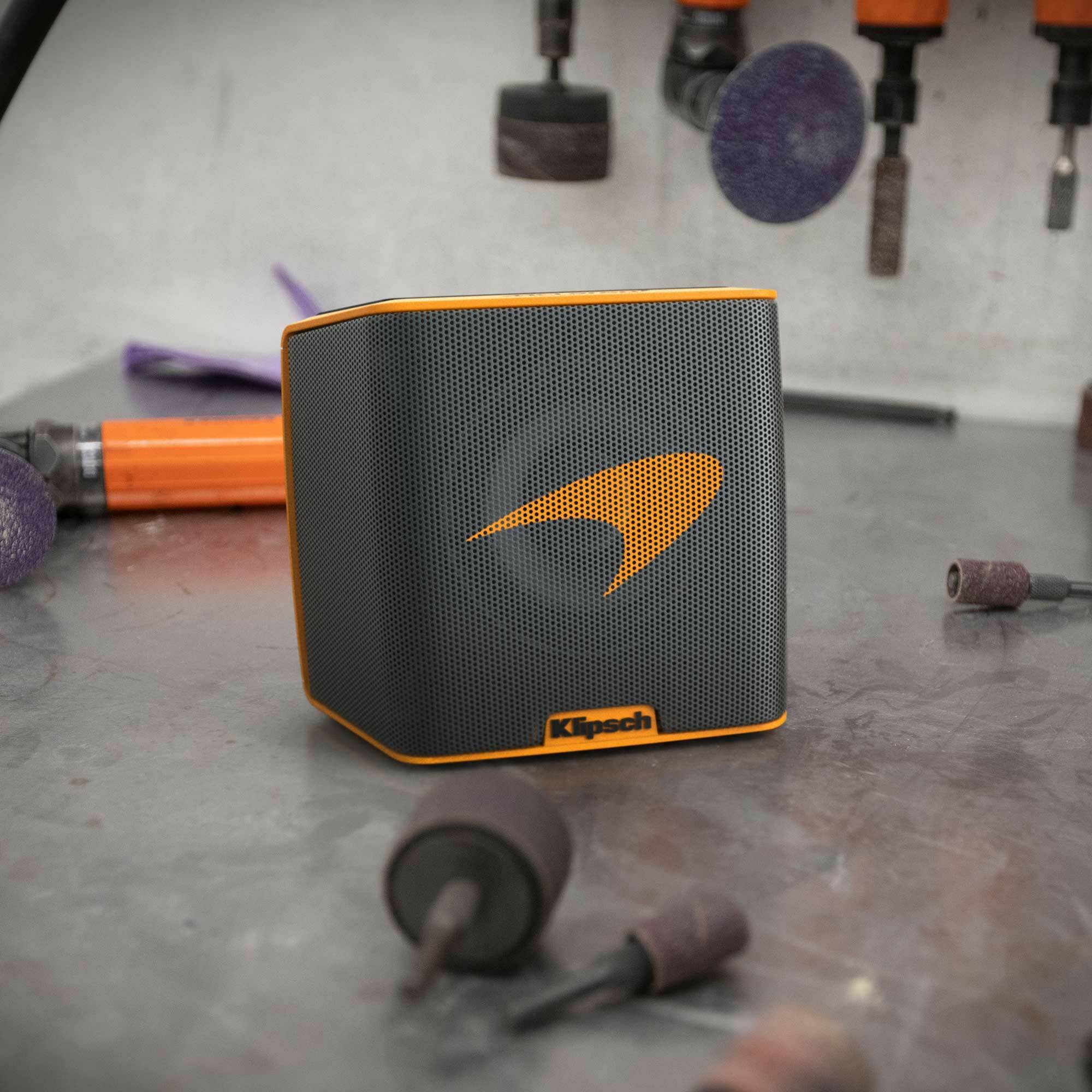 GROOVE McLAREN EDITION PORTABLE BLUETOOTH SPEAKER