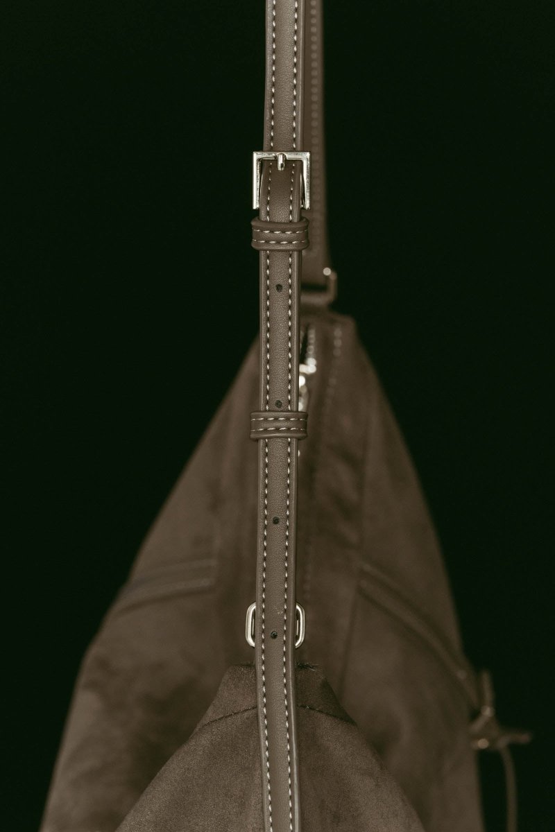 suede moon bag/2color | KNUTH MARF