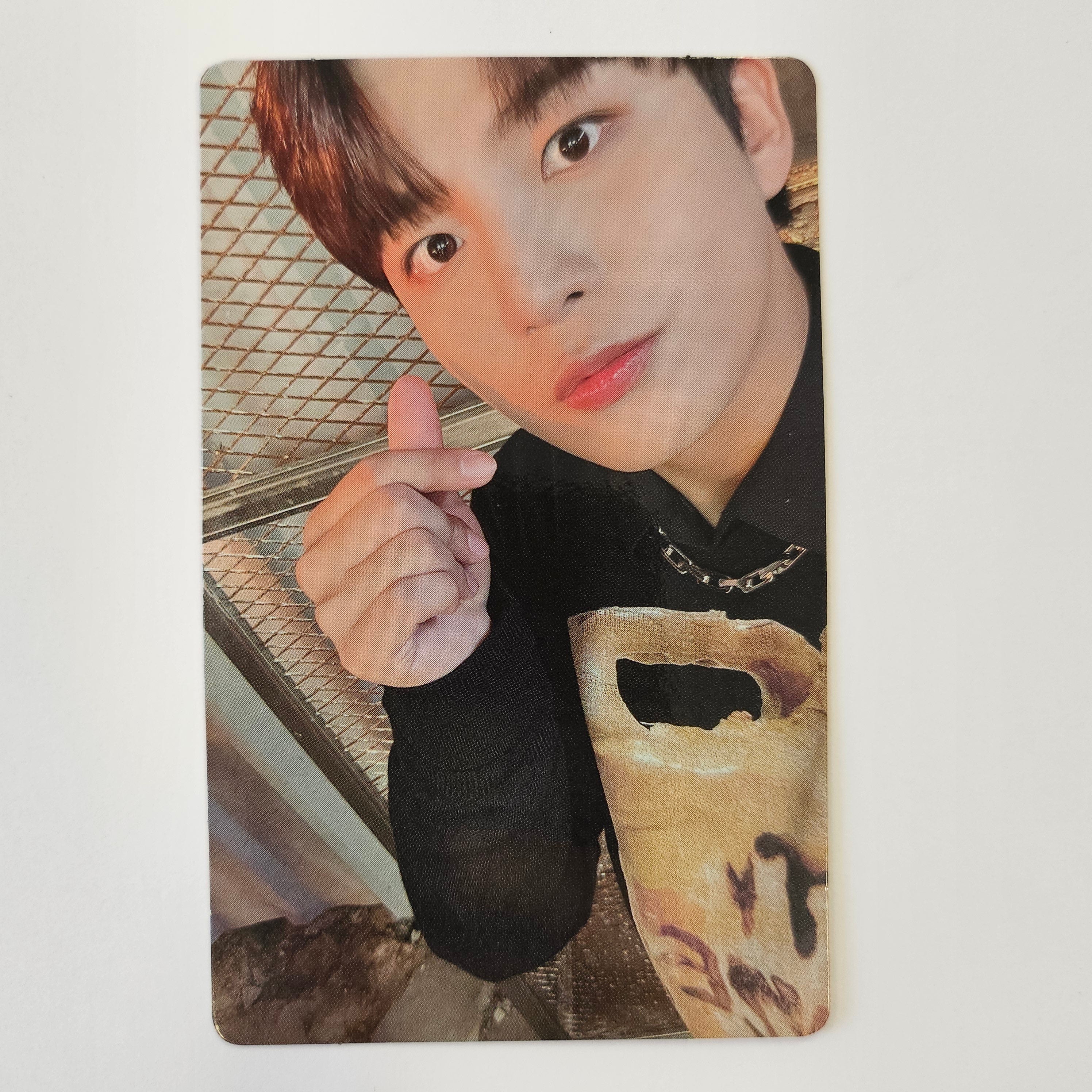 ATEEZ - The World Ep.1: Movement BEATROAD X KAURA Photocards – K Stars