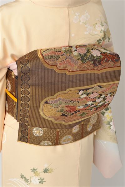 訪問着［クリーム色の地紙模様］｜着物レンタルあき (来店着付け無料