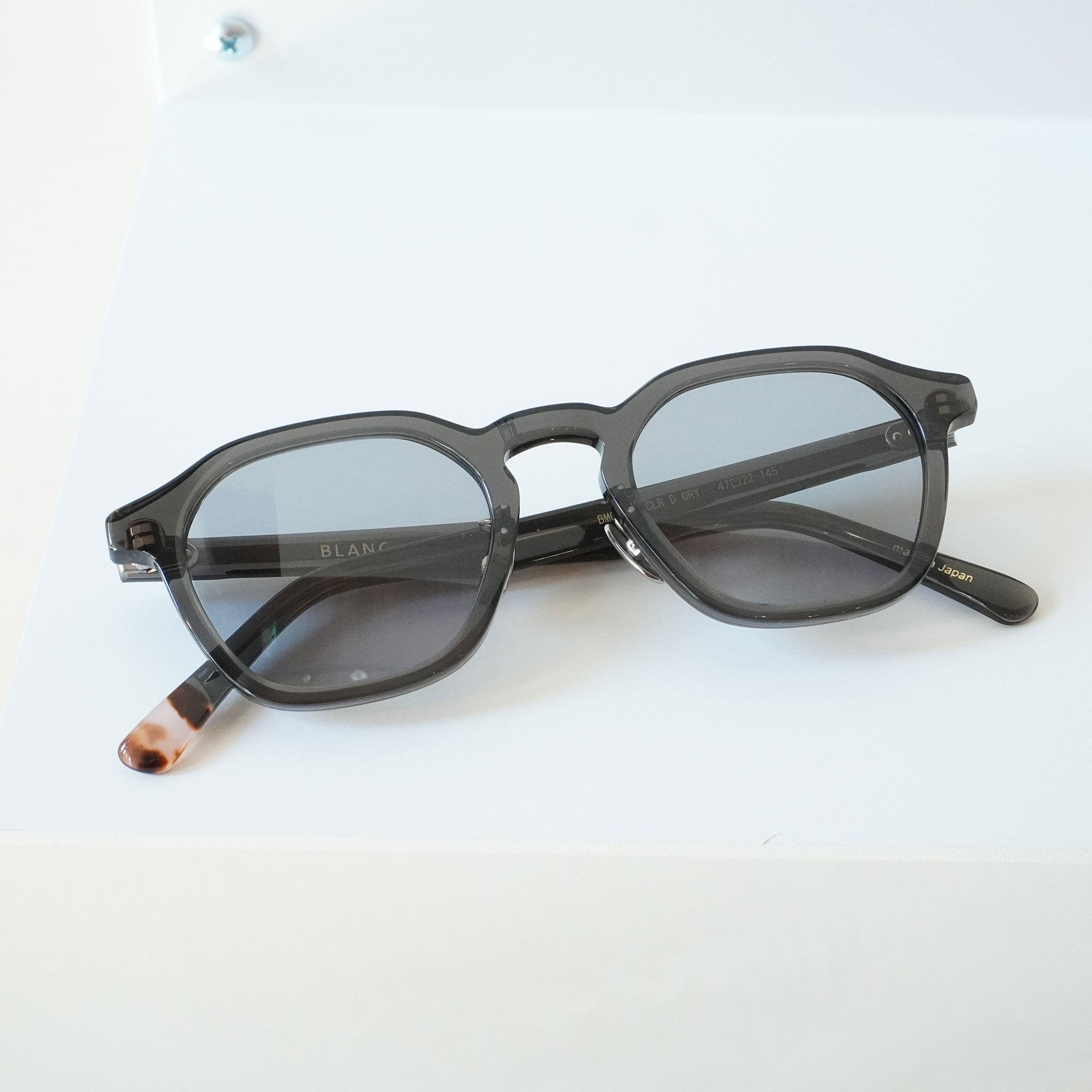 blanc_bm010_clrdgry_m.gryi_1.