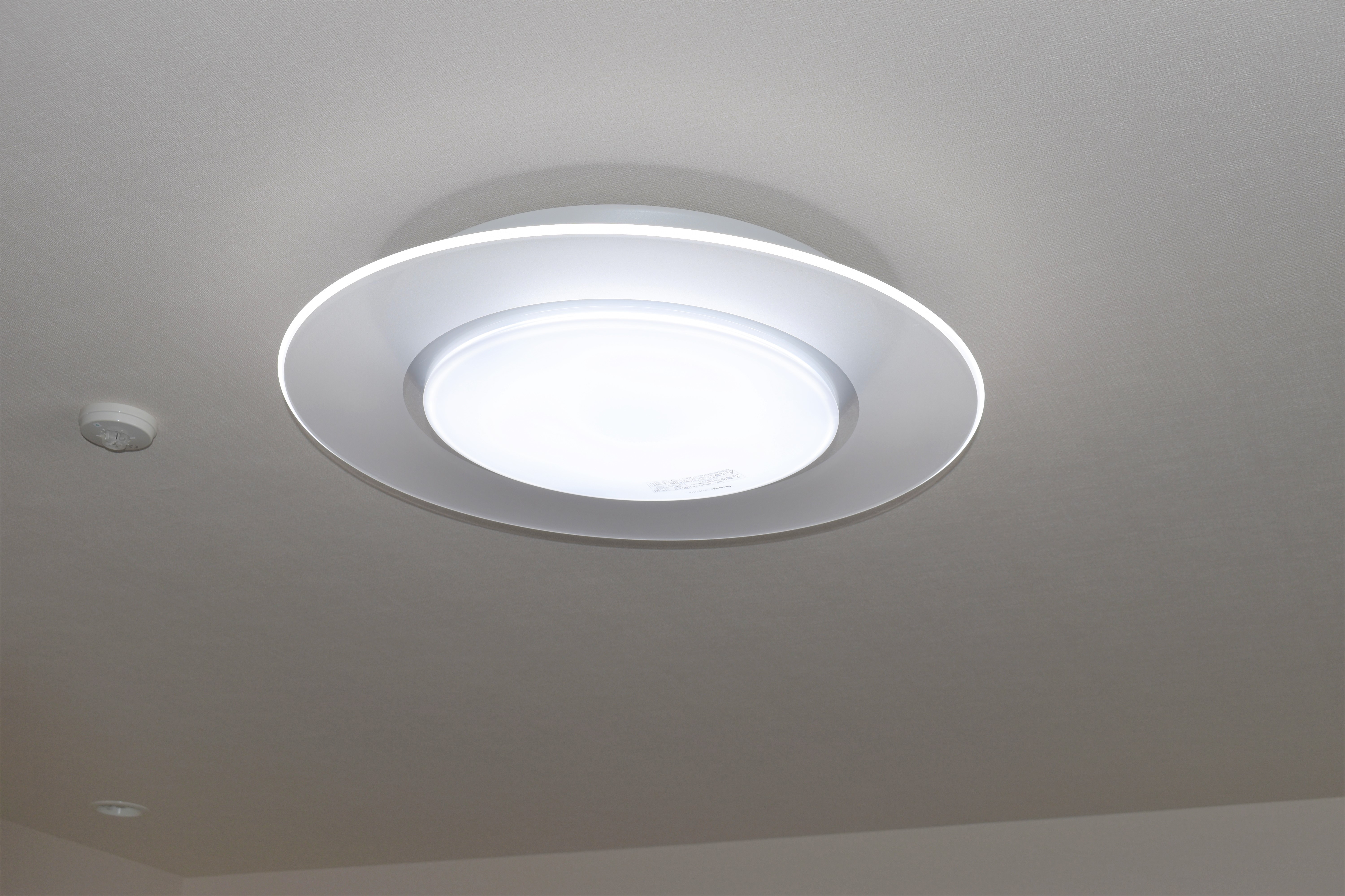 LEDシーリングライト AIR PANEL HH-CD0892A [昼光～電球] LED