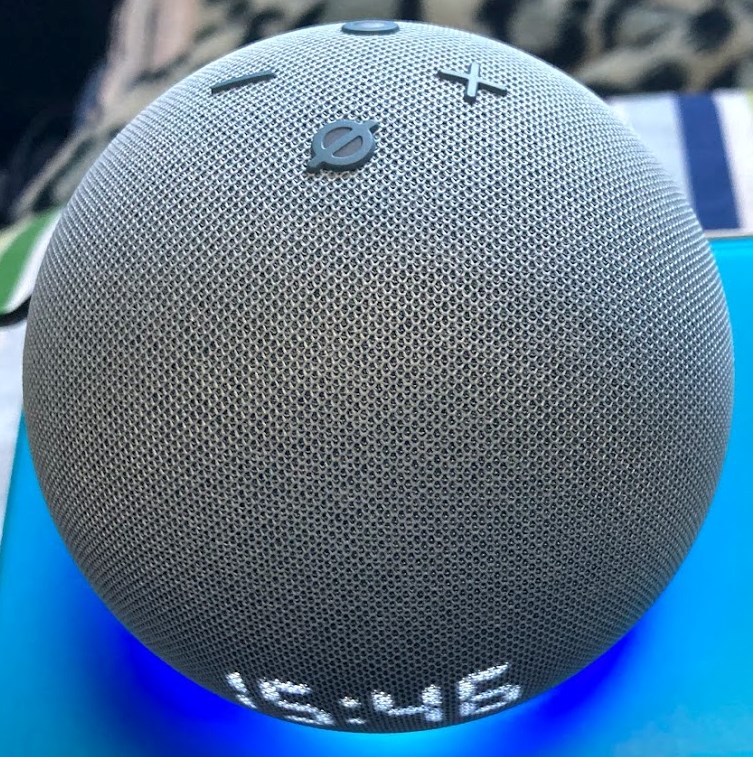 Amazon Echo dot with Clock 第四世代】球体型で時計表示付の