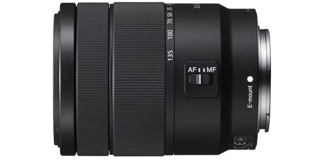 海外でAPS-C対応レンズとして E 18-135mm F3.5-5.6 OSS「SEL18135」を
