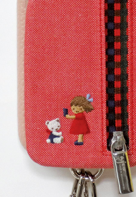 familiar×ajew第2弾！組み合わせ自由なスマホケース・カラビナ