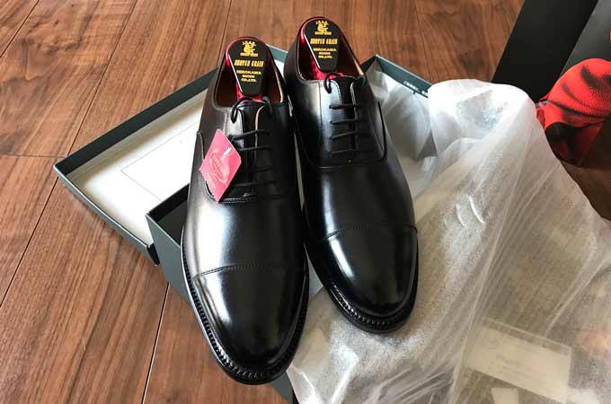 スコッチグレインの匠のド定番・黒のストレートチップを購入したのでご