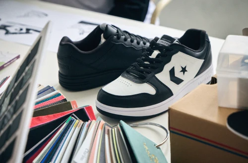 CONVERSE × Hiro（MY FIRST STORY）コラボスニーカー | 靴（シューズ