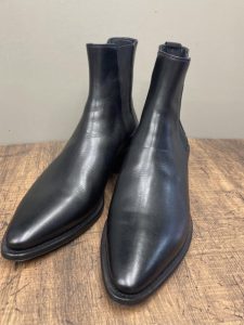 セリーヌ(CELINE)ジャクノ チェルシーブーツ靴底補修 – 目黒駅の靴修理