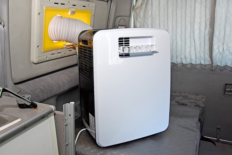 夏旅・夏キャンプは快適じゃなきゃ！〜ポータブルクーラー編〜 ｜ 人生