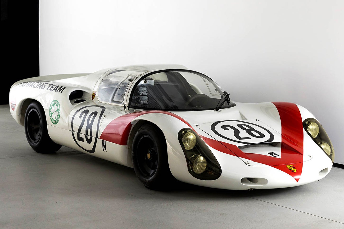 ポルシェ910」「トヨタ 7」などが集結し、1960年代の熱狂が蘇る！ 富士