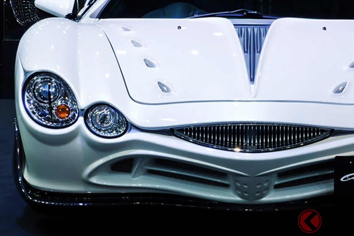 1000万円級の超個性派スーパーカー 光岡「オロチ」に本並健治も興奮