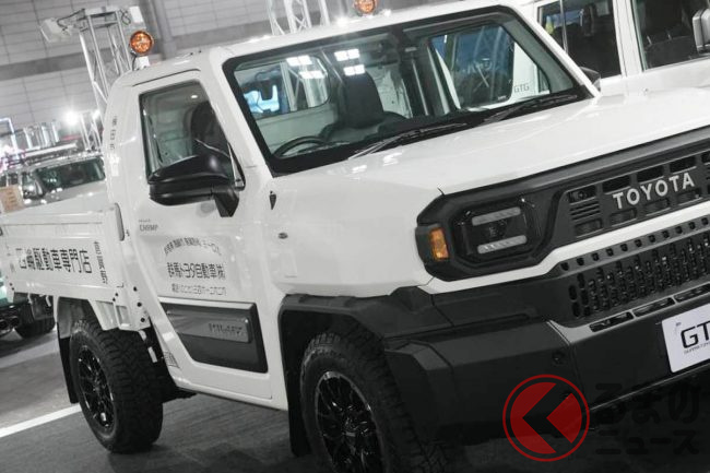 トヨタ「究極の実用車」日本初公開！ 全長4.5mサイズの「低価格モデル