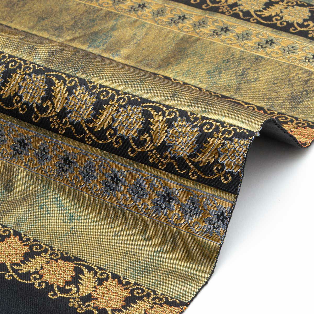 袋帯 引箔 有職文様 名物裂 宝相華 唐草文様 横段取り 黒 ゴールド