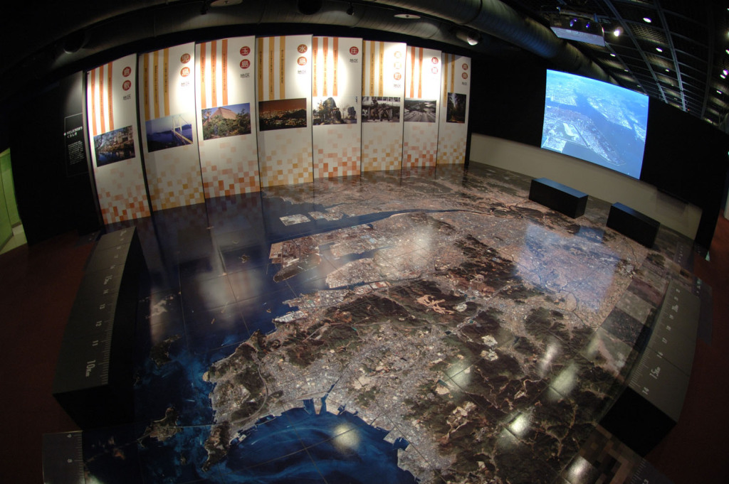 展示室の紹介2階 | 科学展示室 | 倉敷科学センター