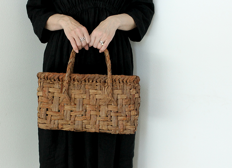 長野県の里山で作られた 筒井幸彦さんの ” 山葡萄のかご ” | くらし舎 本店