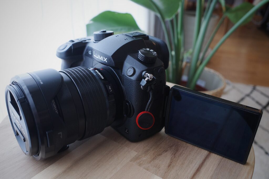 4K録画におすすめ 訳あり パナソニックGH5単焦点レンズ、外付けマイク