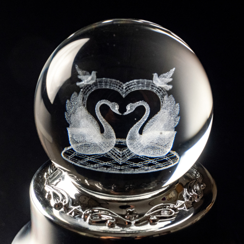 MUSICBOX】3Dレーザーボールオルゴール ハートスワン | オルゴール