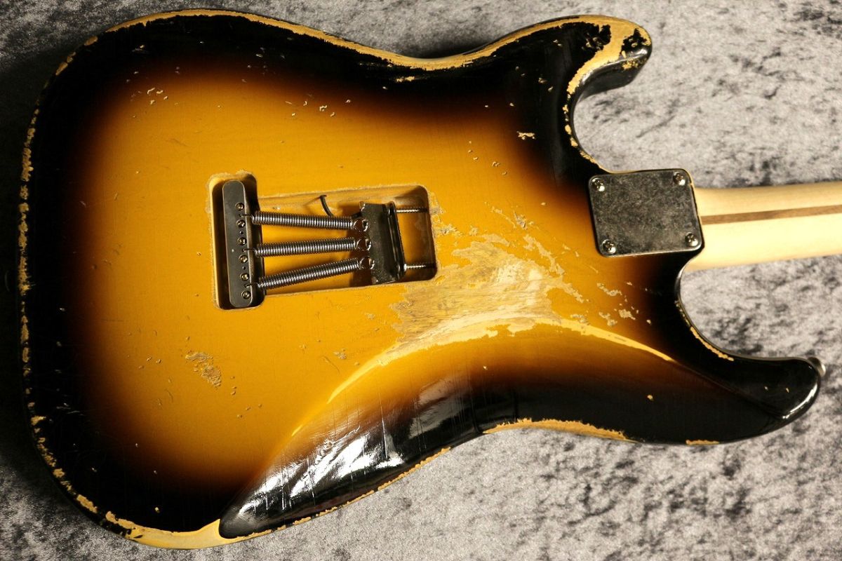 Aki's Strat Pine/Maple Aged 2Tone Sunburst | 【クロサワ楽器店