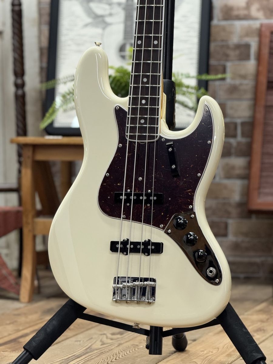 American Vintage II 1966 Jazz Bass Olympic White #V2320799