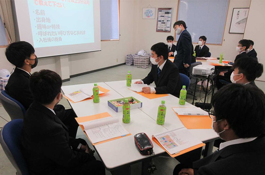 社内研修制度 - 黒瀬水産株式会社 リクルートサイト