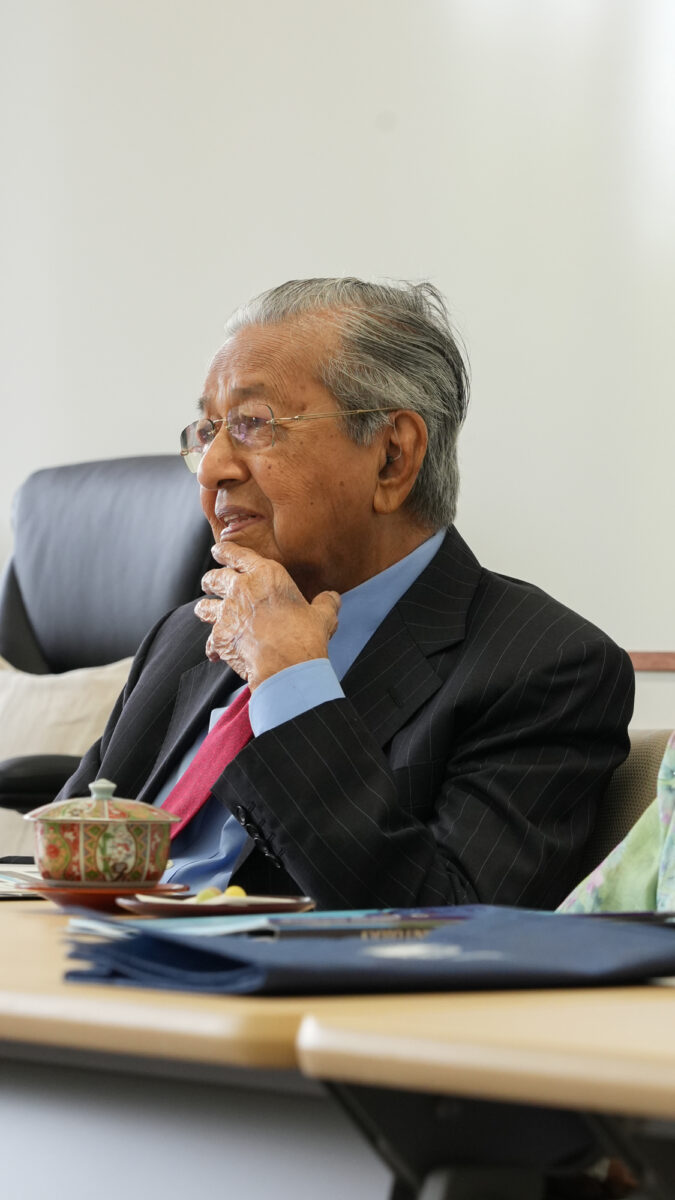 マハティール・モハマド氏（マレーシア元首相）が来所されました