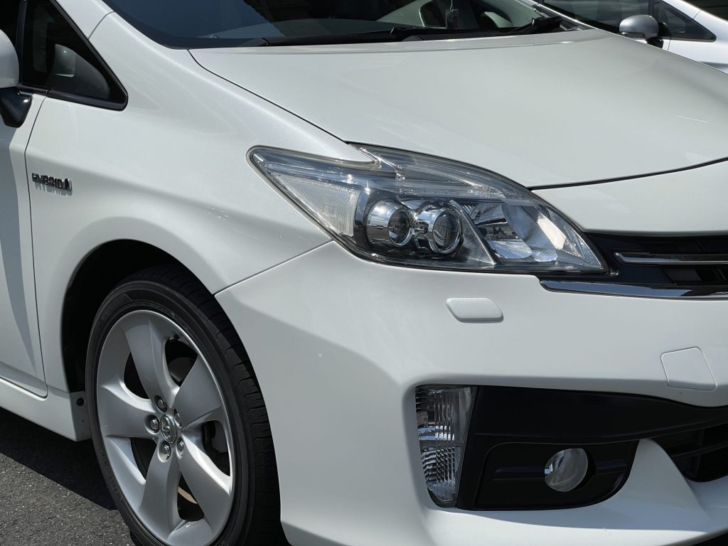 30プリウス後期 ツーリングセレクションのヘッドライトについて