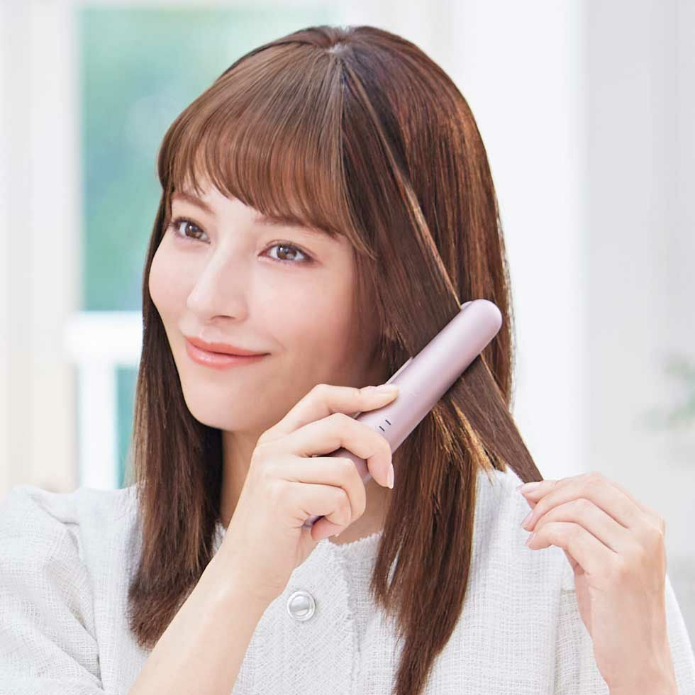 コードレスストレートアイロンKHS-8660 | コイズミオンラインショップ