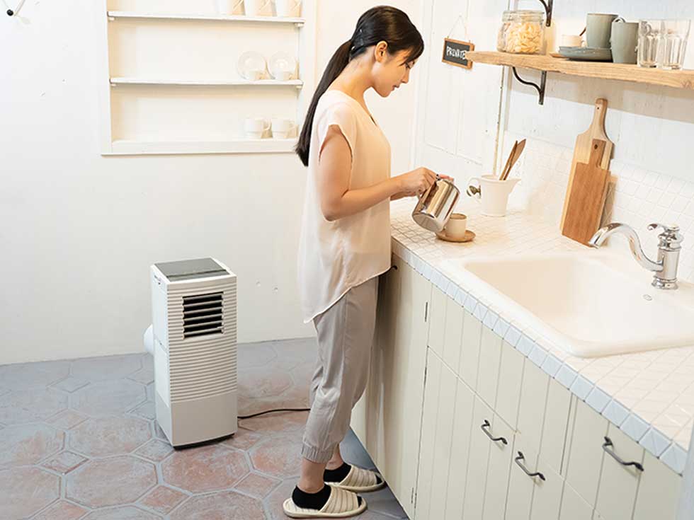 ポータブルクーラーKPC-0731 | コイズミオンラインショップ