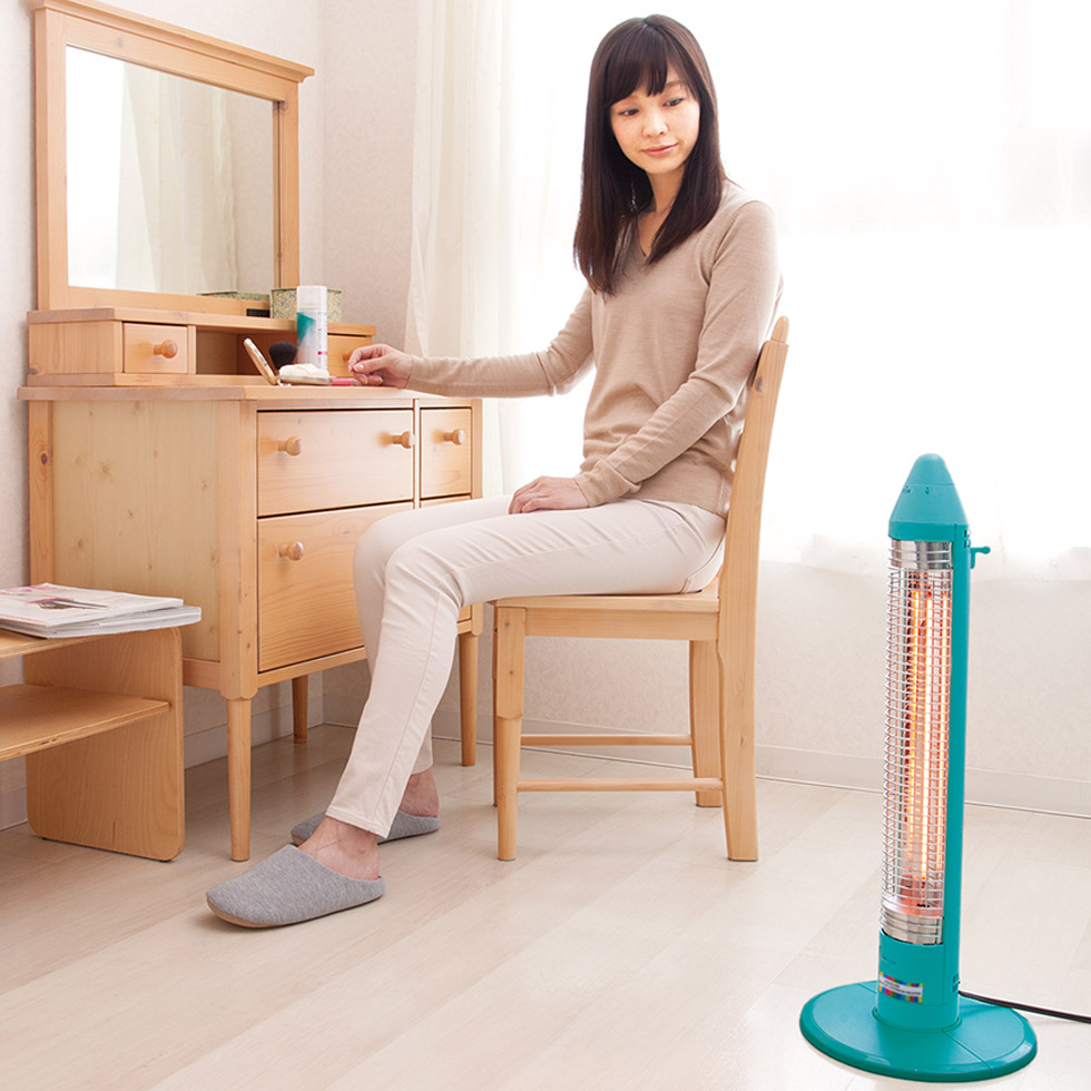 販売終了】サクラクレパスコラボ遠赤電気ストーブKKS-0613 | コイズミ