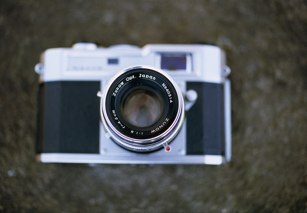 カメラレビュー第4回 Neoca SV + ZUNOW 1:1.8 f=4.5cm – 半世紀遅れの