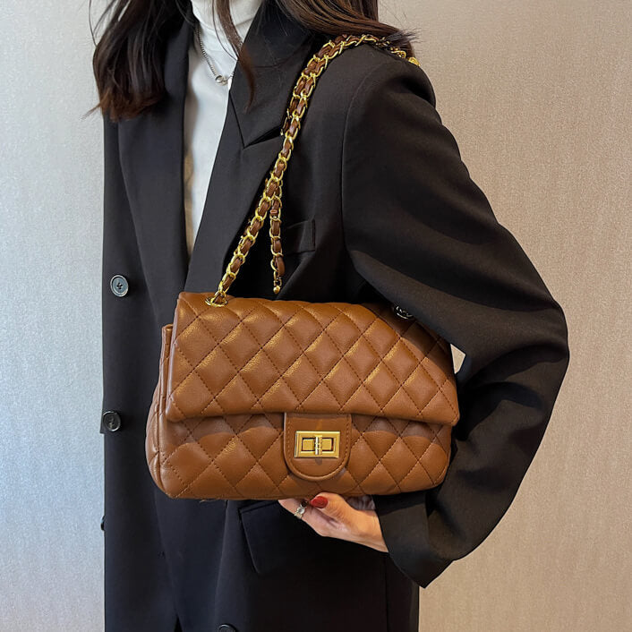 キルティングフラップショルダーバッグ – L LABEL