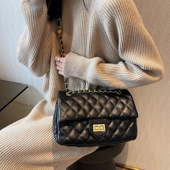 キルティングフラップショルダーバッグ – L LABEL