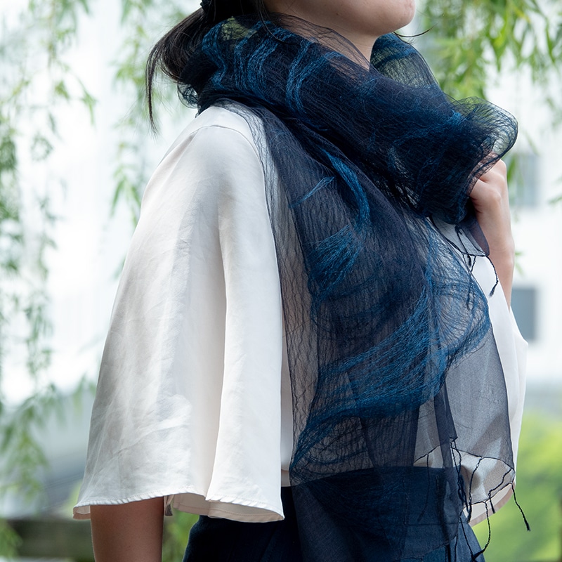 藍染め シルク 三重織ストール | Lacycle mall（ラシクルモール）
