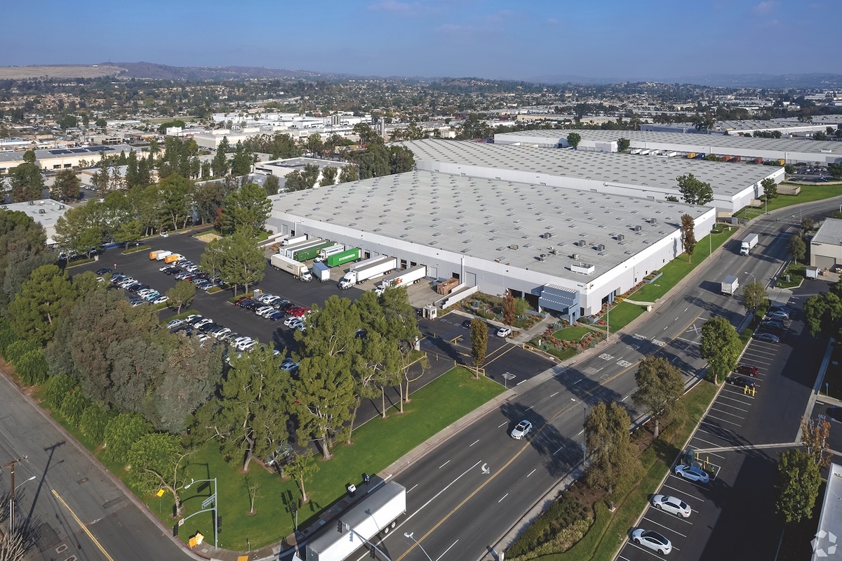 MSI Buys Warehouse - Los Angeles Business Journal