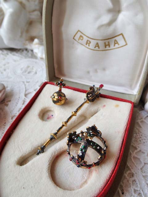 プラハのイエス王冠と宝珠と王笏のミニチュアセット】 - アンティーク