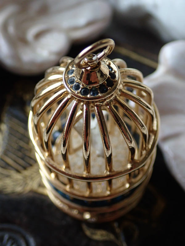 エスティローダークリスマス限定品】【練り香水ケース】【鳥籠型2007年