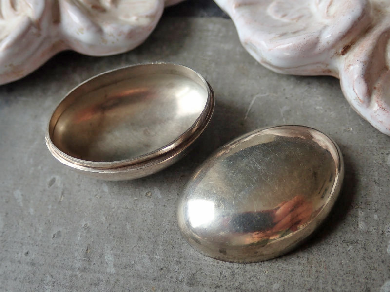 ビーンズ型シルバー製ピルケース】【シルバー800/1000】イタリア