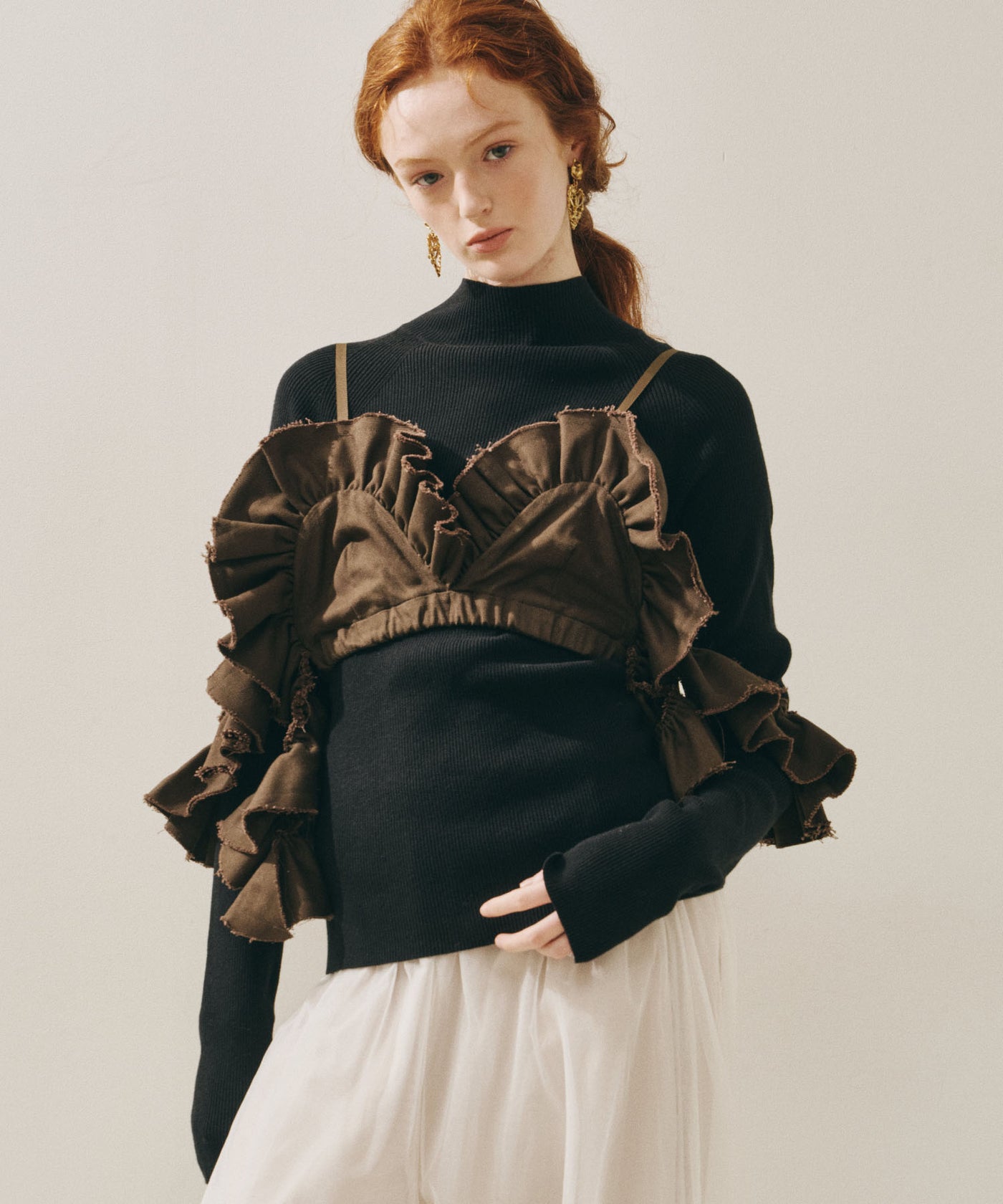 J1U by LA BELLE ETUDE】ボリュームドレープフリルビスチェ – LA BELLE