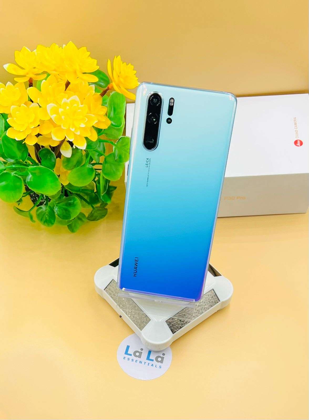 Huawei P30 Pro, 128GB (Dual Sim) - Lai Lai Essentials