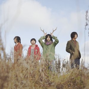 18%の描いた季節 — mol-74 | Last.fm