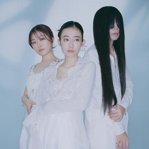 ブレーメンとあるく — 赤い公園 | Last.fm