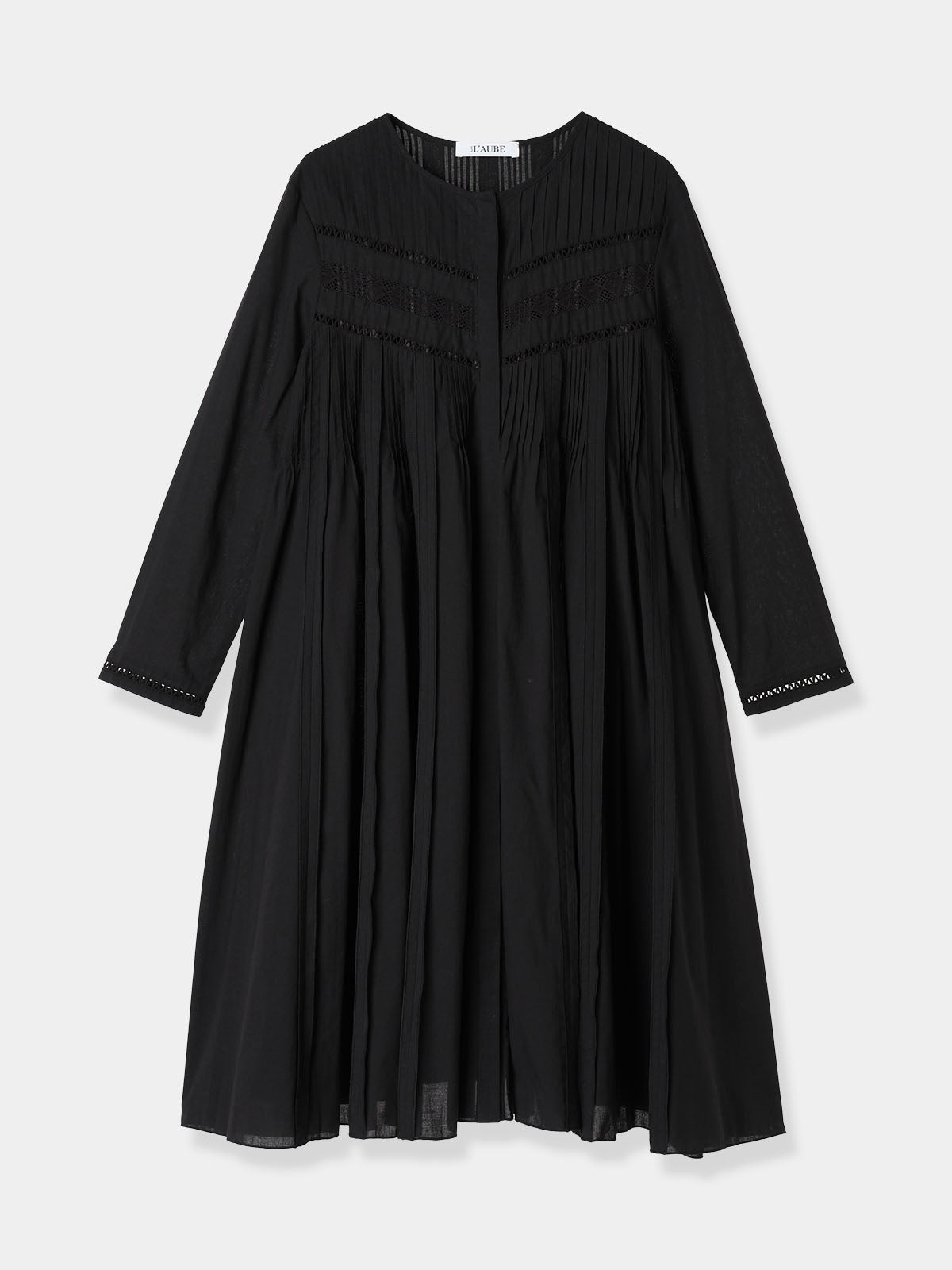 再入荷】Pin-tuck Lace Mini Dress – L'AUBE BLANC