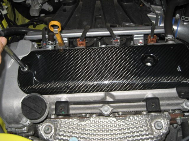 JWRC CUSTOM カーボンプラグカバー SWIFT SPORT ZC32S用 – ラ・アン