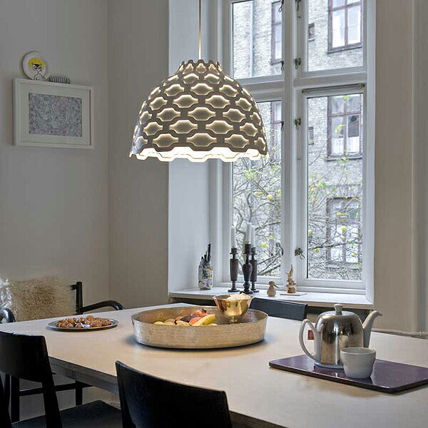 LC シャッターズ ペンダントライト Louis Poulsen ルイスポールセン