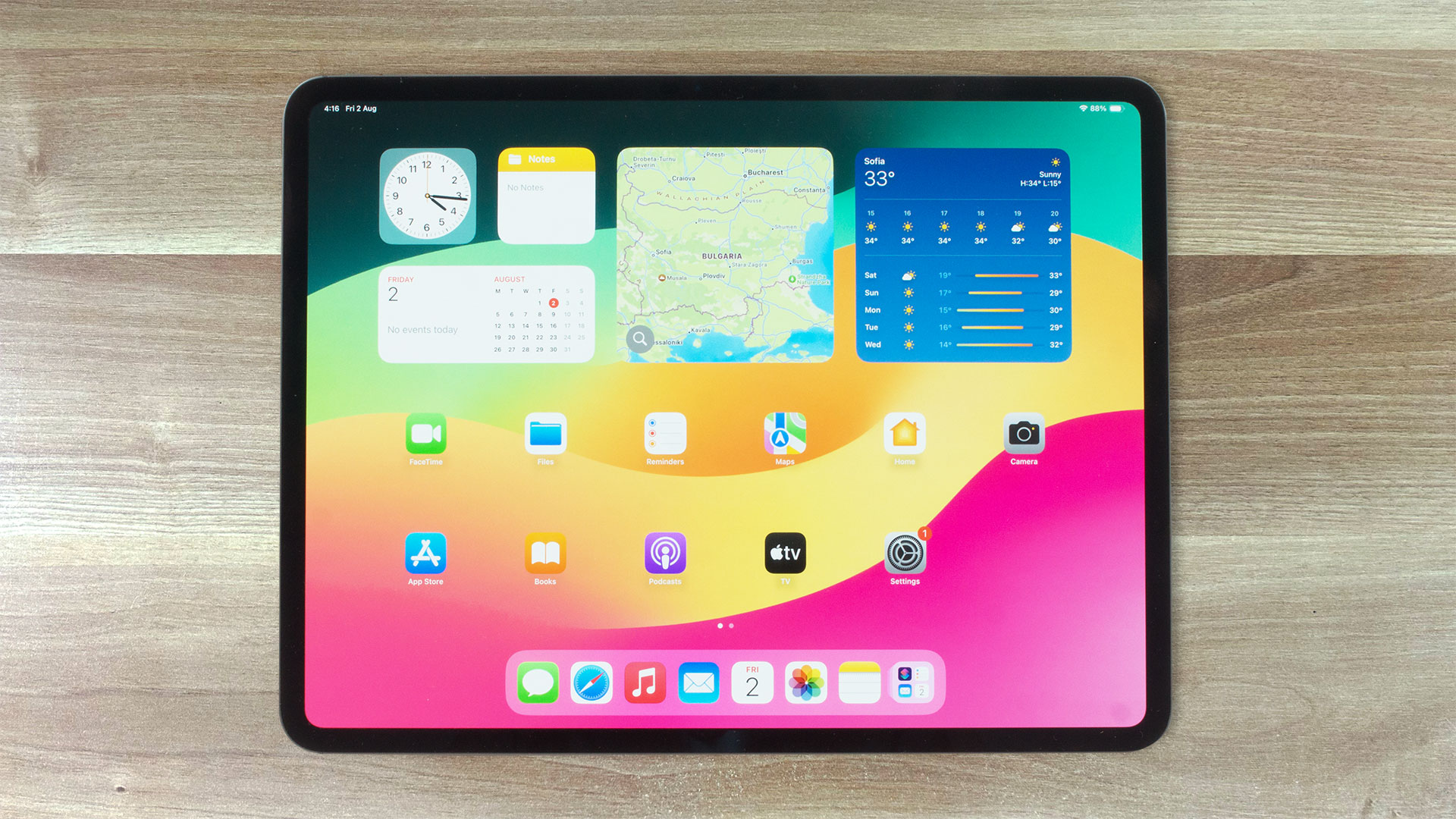 アップル iPad Pro 13 (2024)レビュー - 究極のタブレット