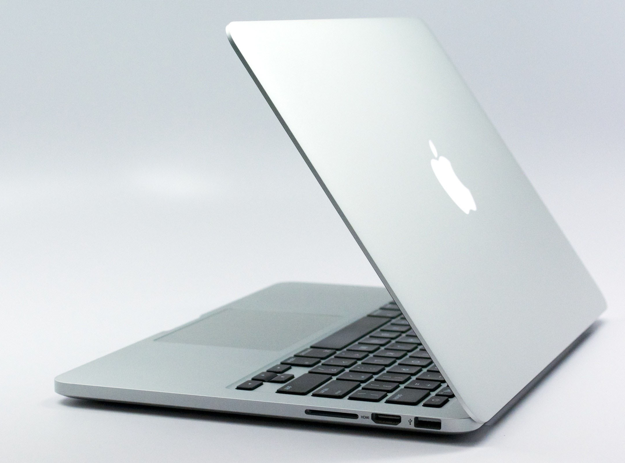 Apple MacBook Pro 13 (Late 2013) - i7-4558U · Intel Iris Graphics