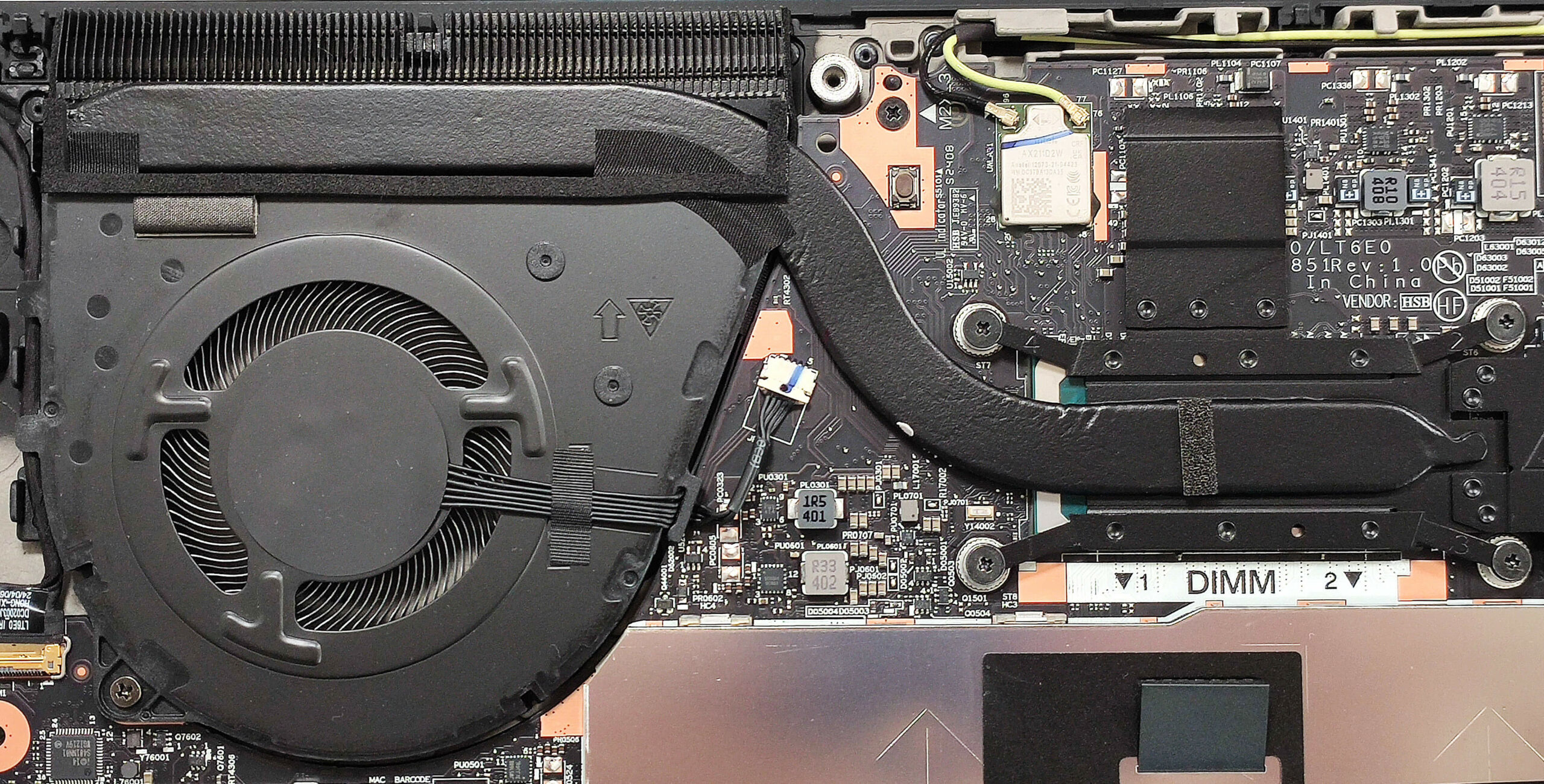 Lenovo ThinkPad T16 Gen 3の開け方 - 分解とアップグレードオプション